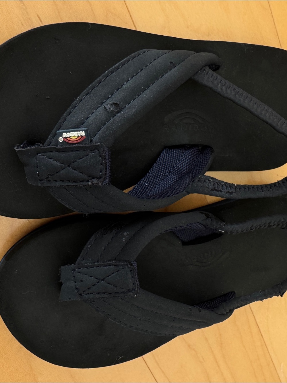 Rainbow Sandals Kids Black Flip Flops Size 9/10
